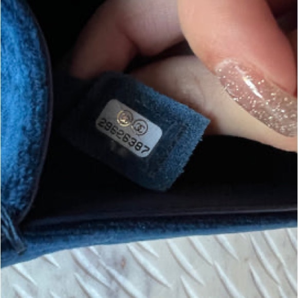 Chanel Small Velvet Le Boy Bag Blue - Picture 13 of 14